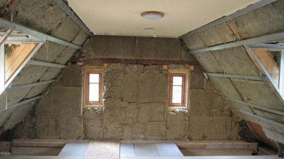 Rekonstrukce izolace podkroví zevnitř